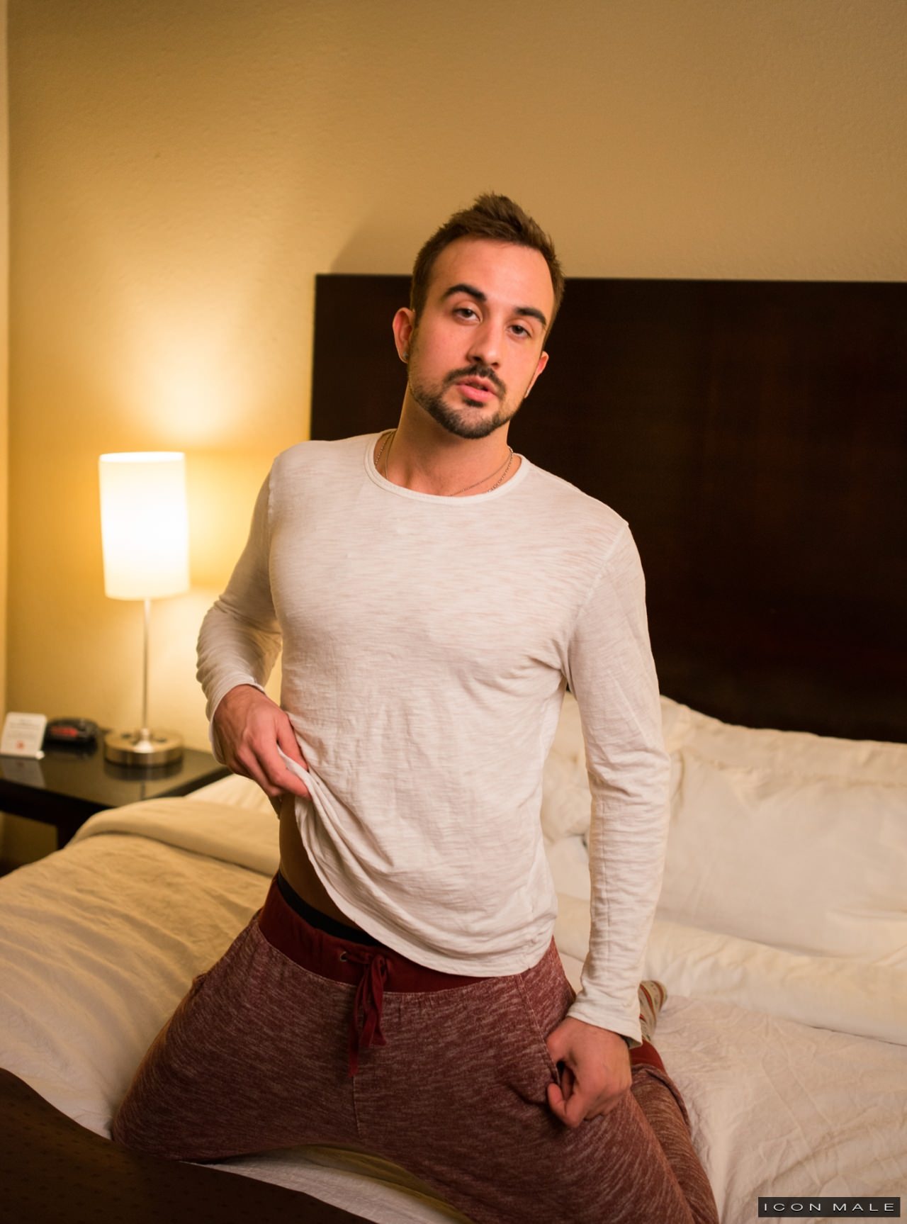 Iconmale.Com